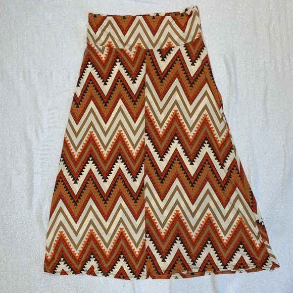 Pretty Young Thing tribal print stretchy long maxi skirt L - Picture 5 of 6